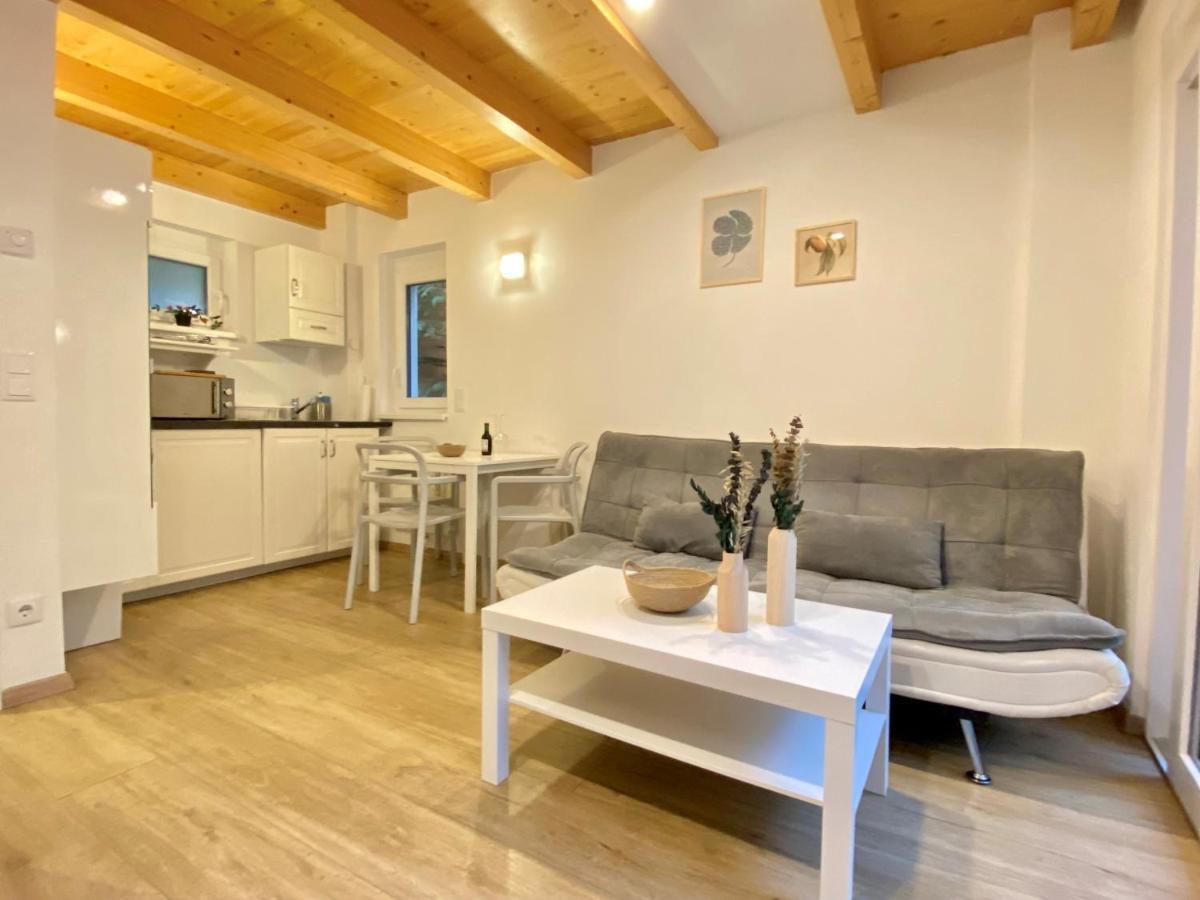 Charming Townhouse Directly By Metro Apartment Vienna Luaran gambar